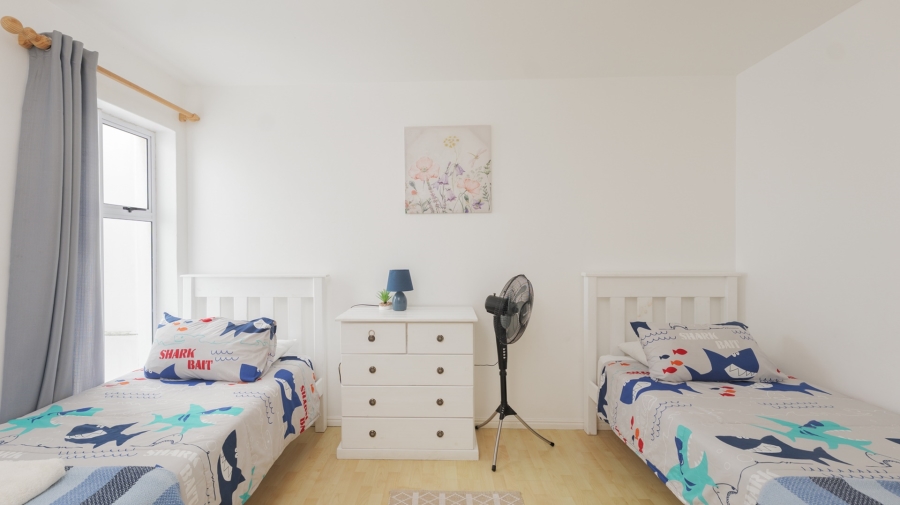 3 Bedroom Property for Sale in Struisbaai Western Cape